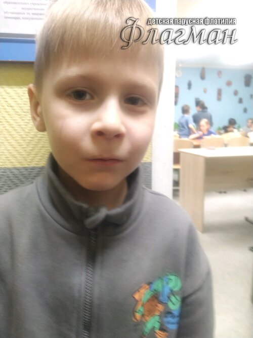 e2fc1415.ID Photo.094512
